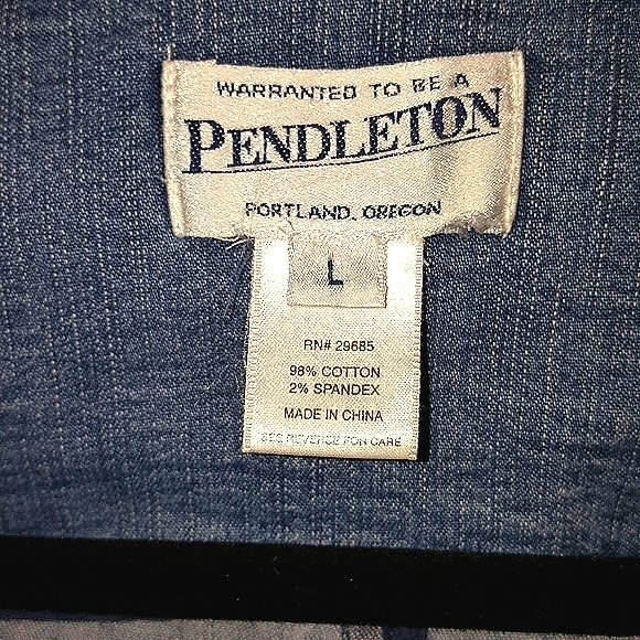 L VINTAGE PENDELTON Denim Rhinestone Jean Jacket - Picture 10 of 14